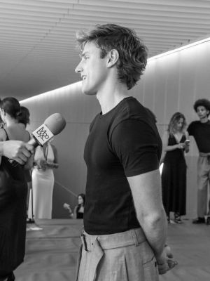 Nuno Gallego es un actor español, nacido en Ourense, España, el 6 de septiembre de 2001. Nuno Gallego se hizo conocido por su papel en la serie de Netflix &quot;Élite&quot;.