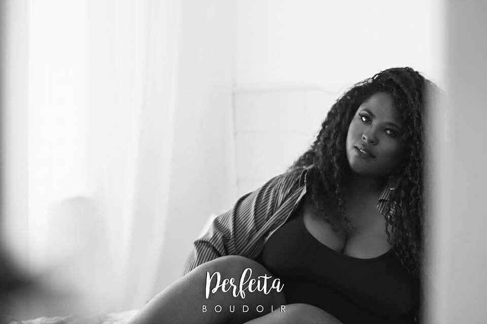 Lidiane Machado published a photo of her boudoir essay (Photo: Slim x Fotografia)