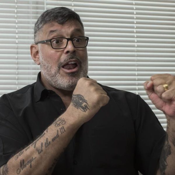 Alexandre Frota afirma que Jair Bolsonaro tem milícia