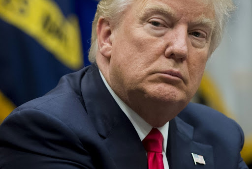 Irã emite mandado de prisão contra Donald Trump e mais 36 estrangeiros acusados de assassinatos e terrorismo