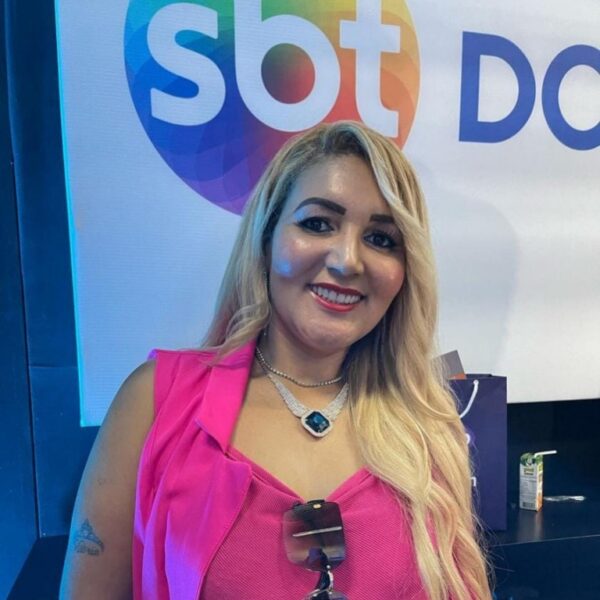 Vitória Vik foca em sua carreira após polêmica com o Manoel Gomes