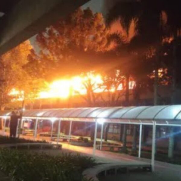 Incêndio na PUC-PR Curitiba