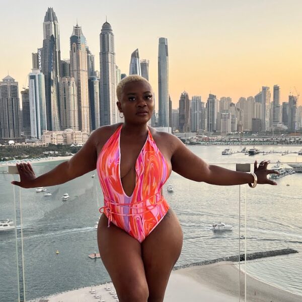 Ivee Dash B shows off bikinis and dresses in Dubai