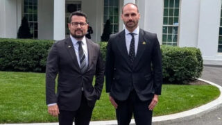 Eduardo Bolsonaro se diz pré-candidato a presidente do Brasil