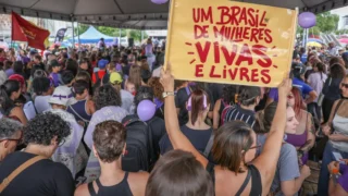 Órfãos de vítimas de feminicídio passam a ter direito a pensão INSS